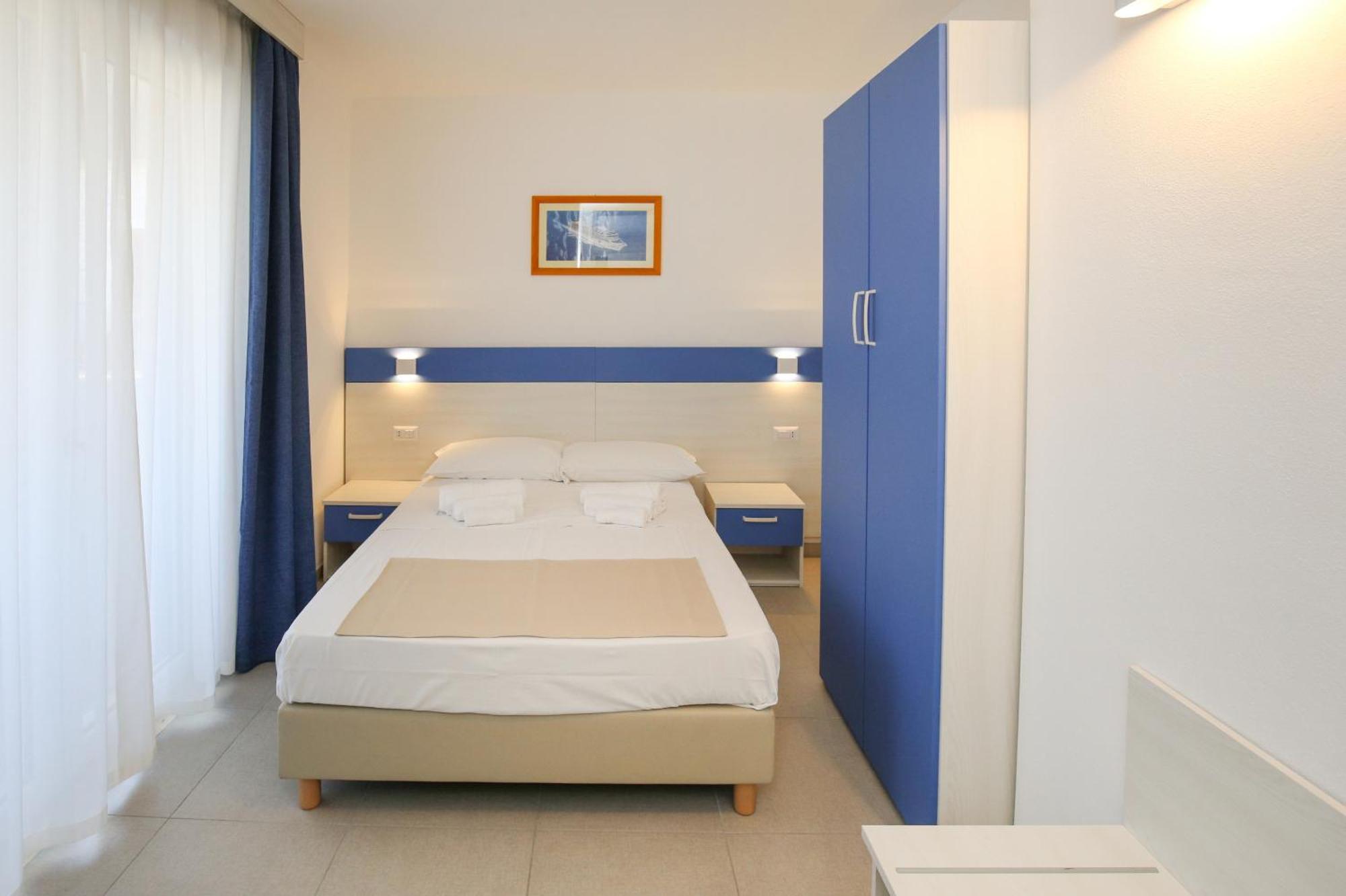 The Square Castelsardo Hotel Exterior photo